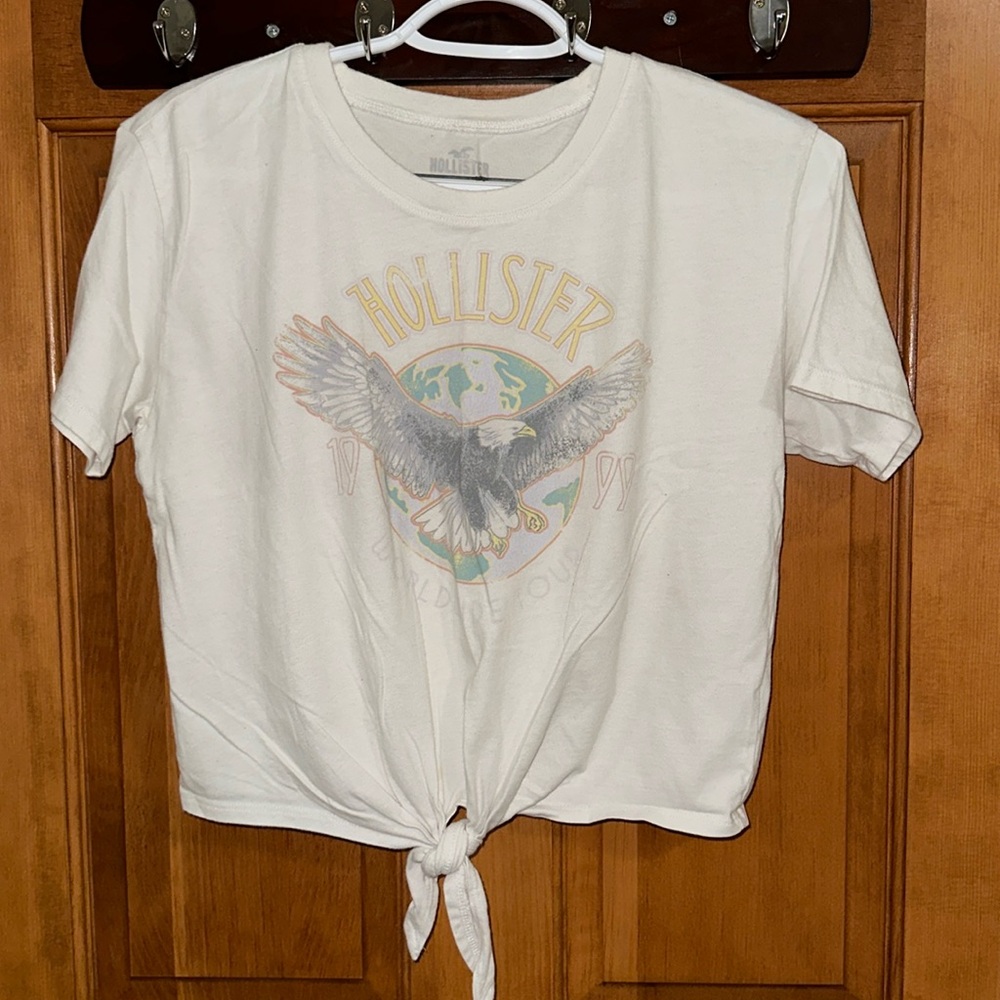 Hollister crop top